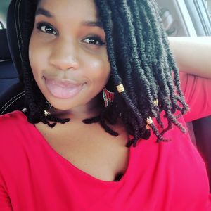 Meet your Posher, Azania